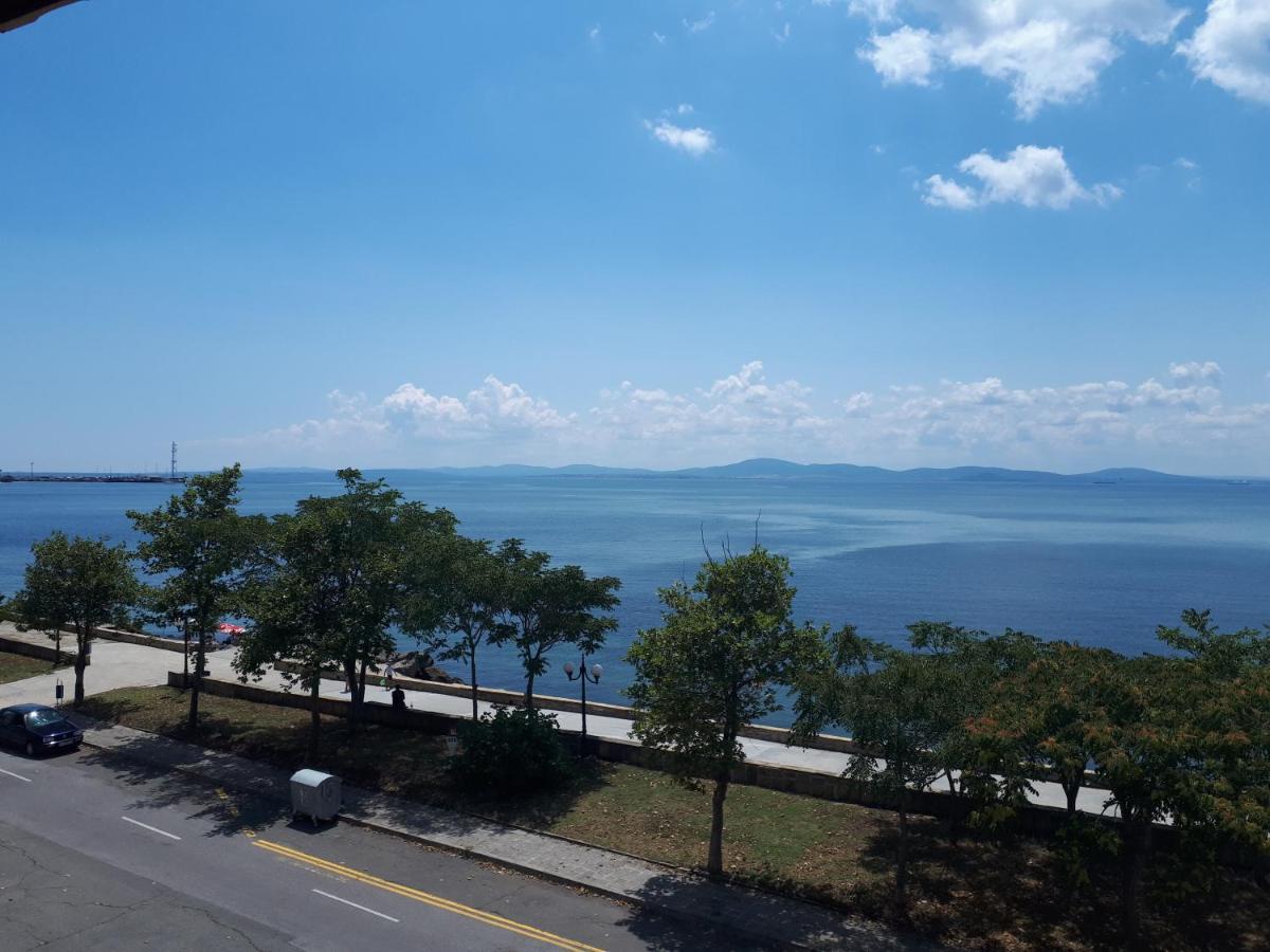 Самостоятелни Стаи На Брега На Морето Pomorie Eksteriør billede