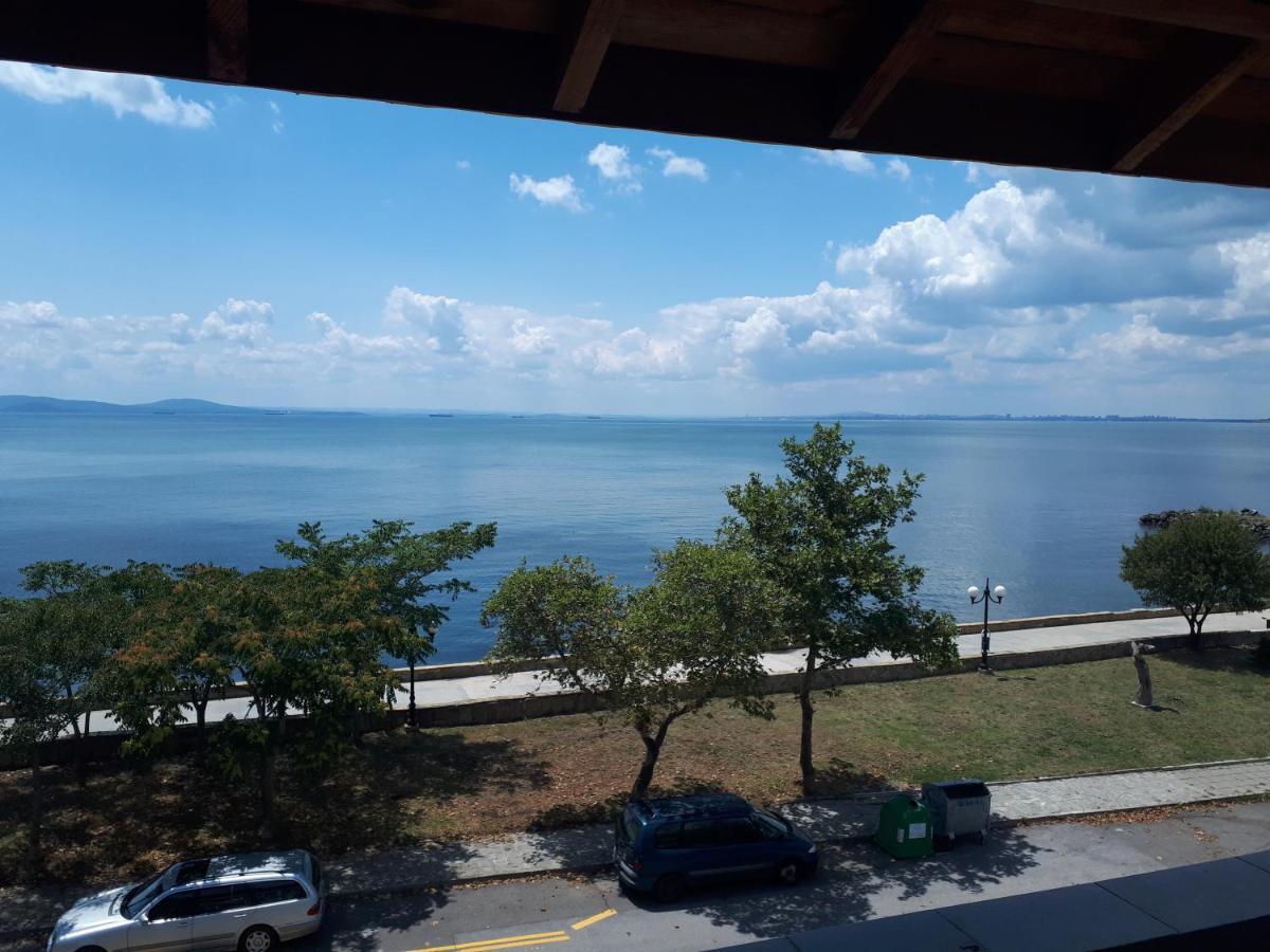 Самостоятелни Стаи На Брега На Морето Pomorie Eksteriør billede